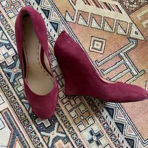 Nine West suede wedge